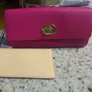 BNWT COACH Slim Envelope Wallet w/ POP Pouch